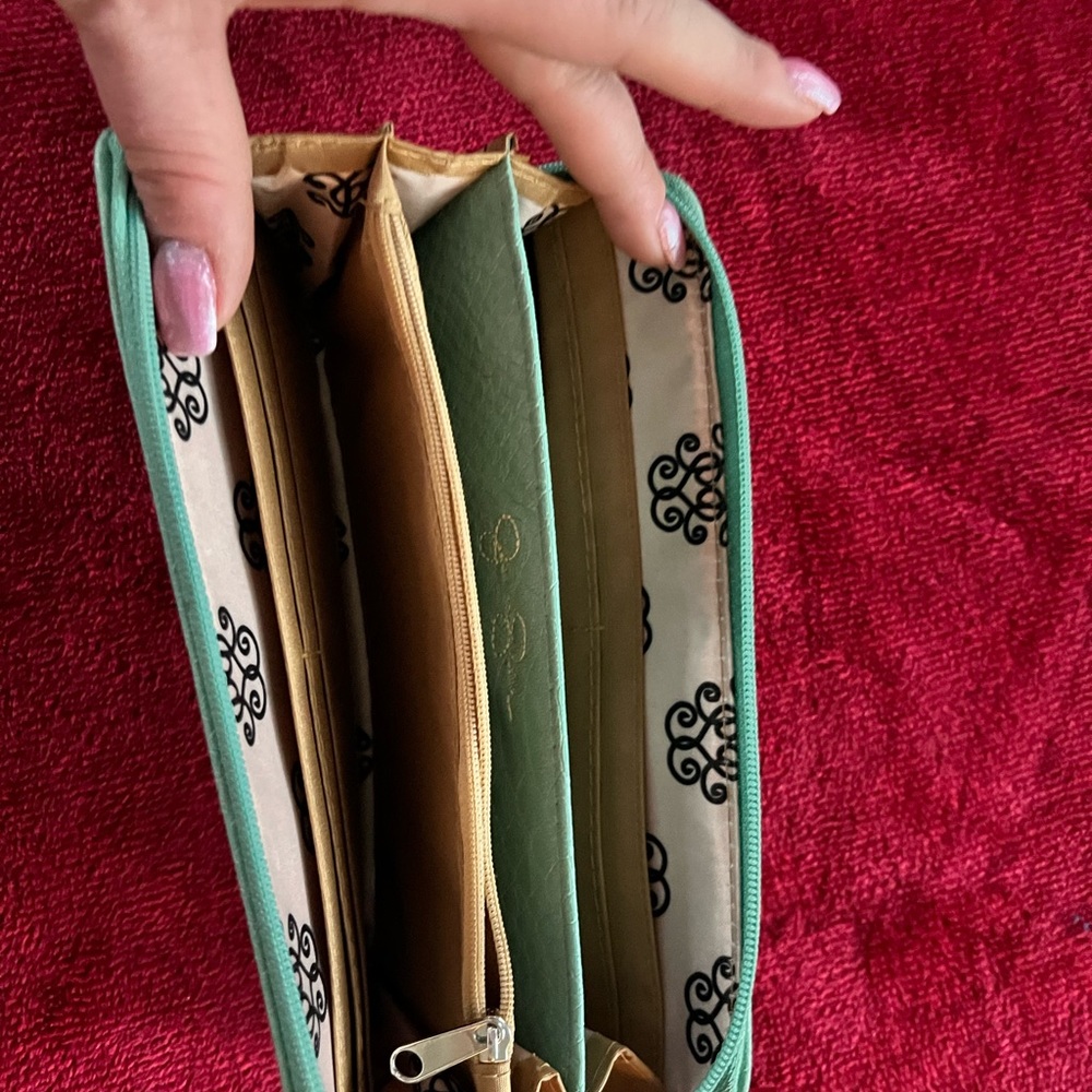 Jessica Simpson Wallet